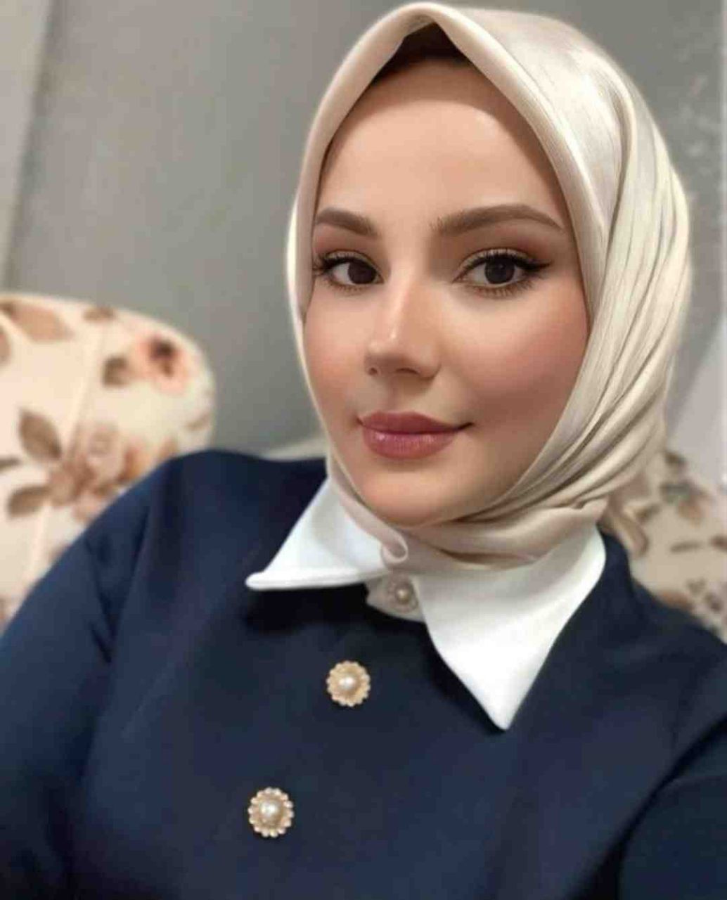 Orta Enerjik Partner Escort Melek